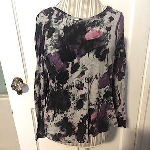Simply Vera Gray and Purple Flowered Long Sleeve Top